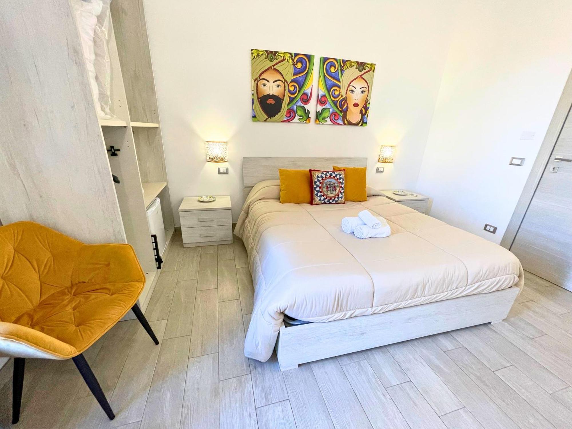 I Mori - Holiday Rooms Lascari Exterior foto