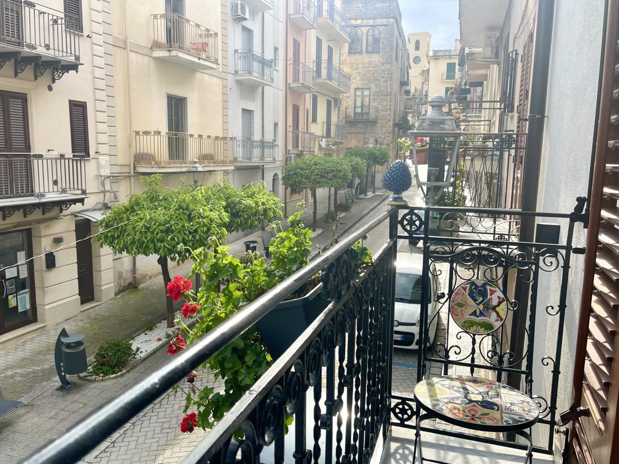 I Mori - Holiday Rooms Lascari Exterior foto